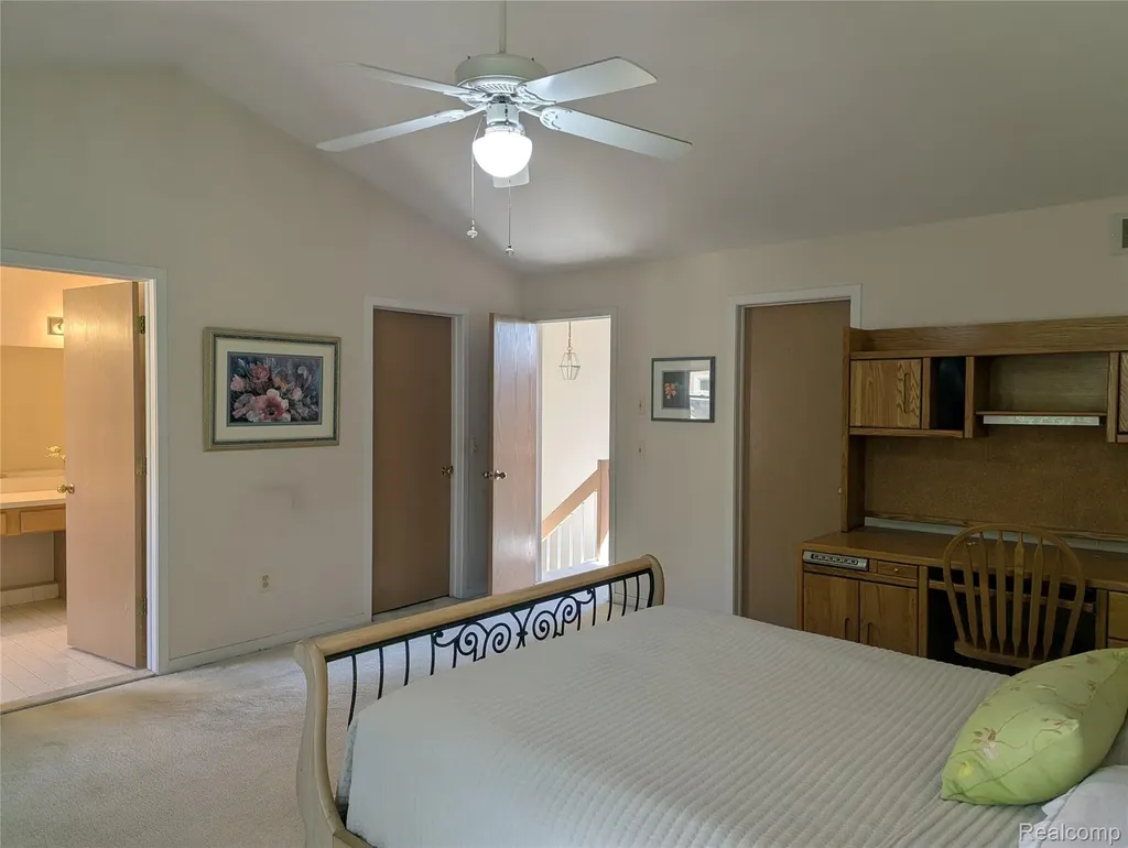 9327 Eastwind Drive Livonia City MI 48150