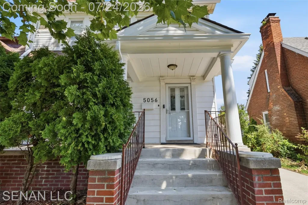 5056 Maple Street Dearborn City MI 48126
