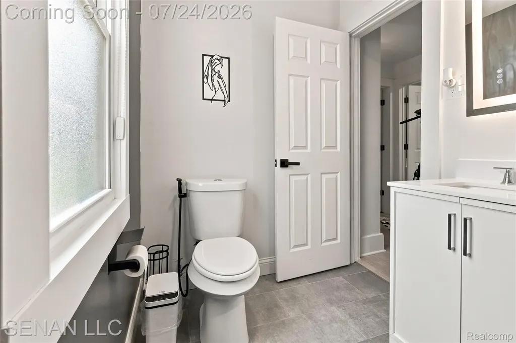 5056 Maple Street Dearborn City MI 48126