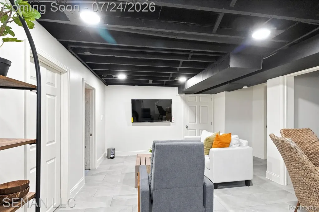 5056 Maple Street Dearborn City MI 48126