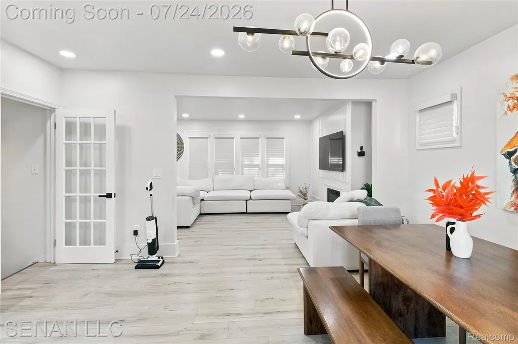 5056 Maple Street Dearborn City MI 48126