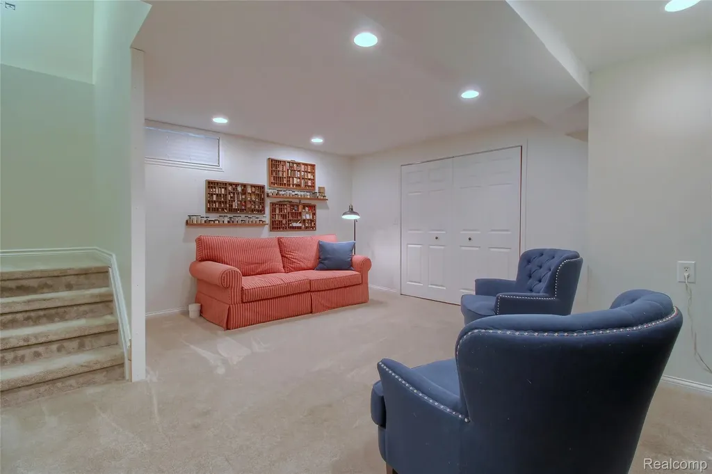 50166 Harding Street Canton Charter Township MI 48188