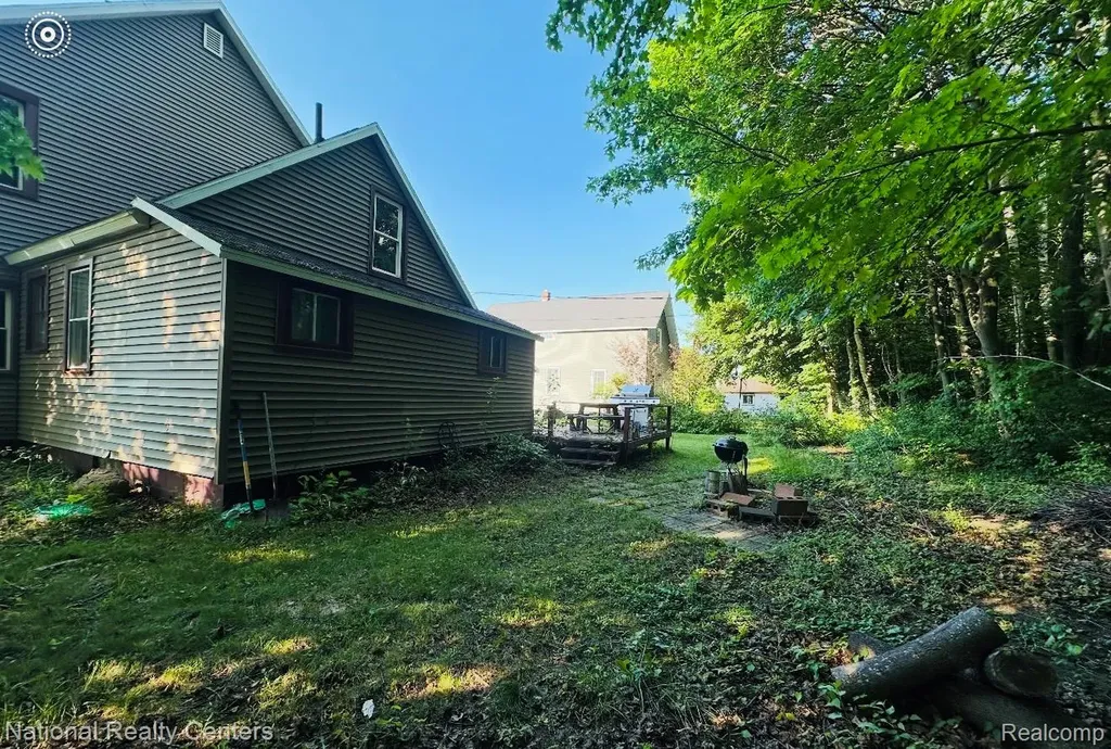 108 E Arch Street Negaunee City MI 49866