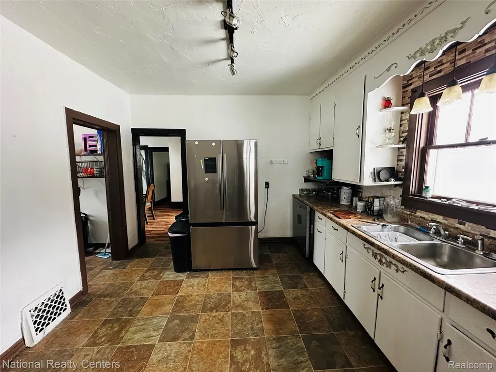 108 E Arch Street Negaunee City MI 49866