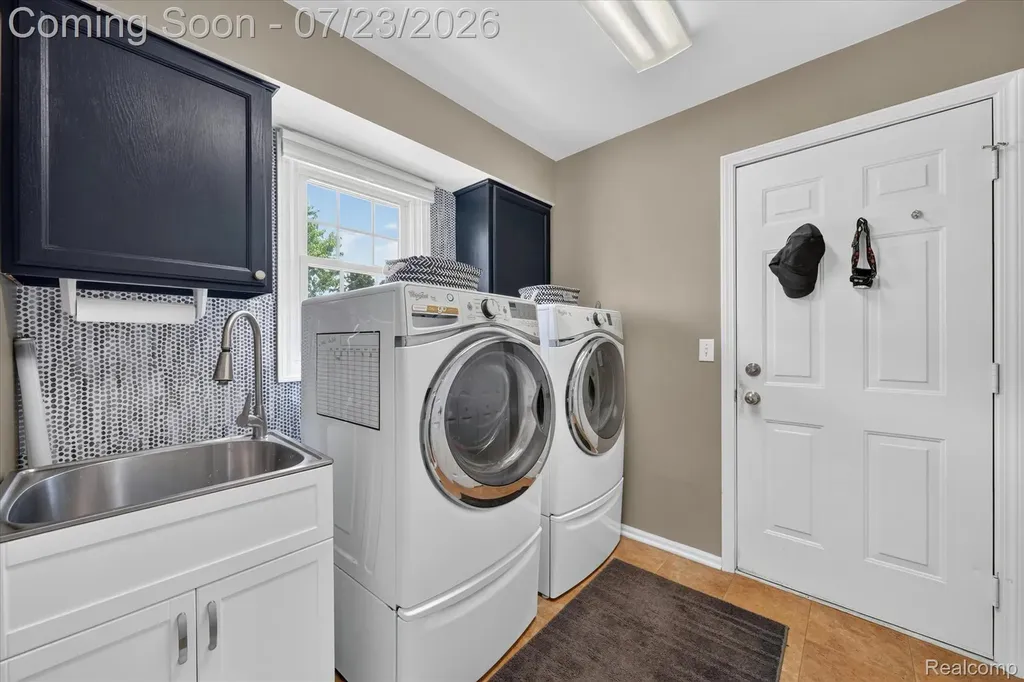 2130 Stonebridge Way Canton Charter Township MI 48188