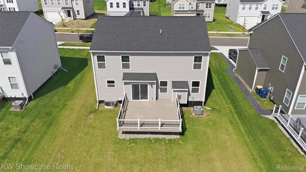 249 Saddleback Court White Lake Charter Township MI 48386