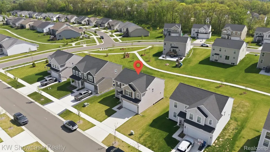 249 Saddleback Court White Lake Charter Township MI 48386