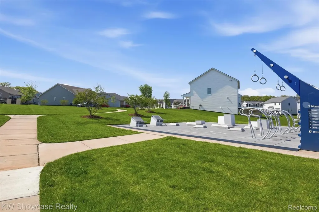 249 Saddleback Court White Lake Charter Township MI 48386