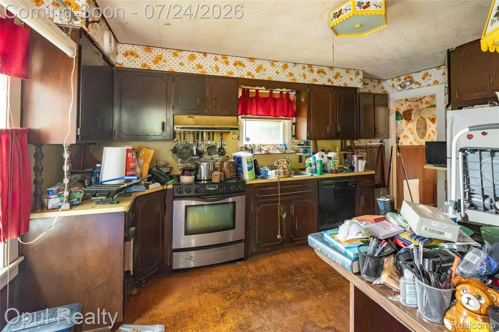 3082 Churchill Road Auburn Hills City MI 48326