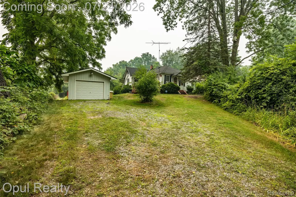 3082 Churchill Road Auburn Hills City MI 48326
