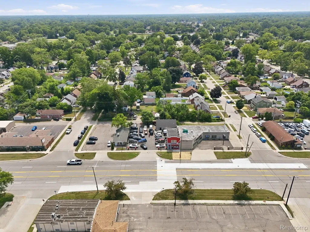 25535 Plymouth Road Redford Charter Township MI 48239