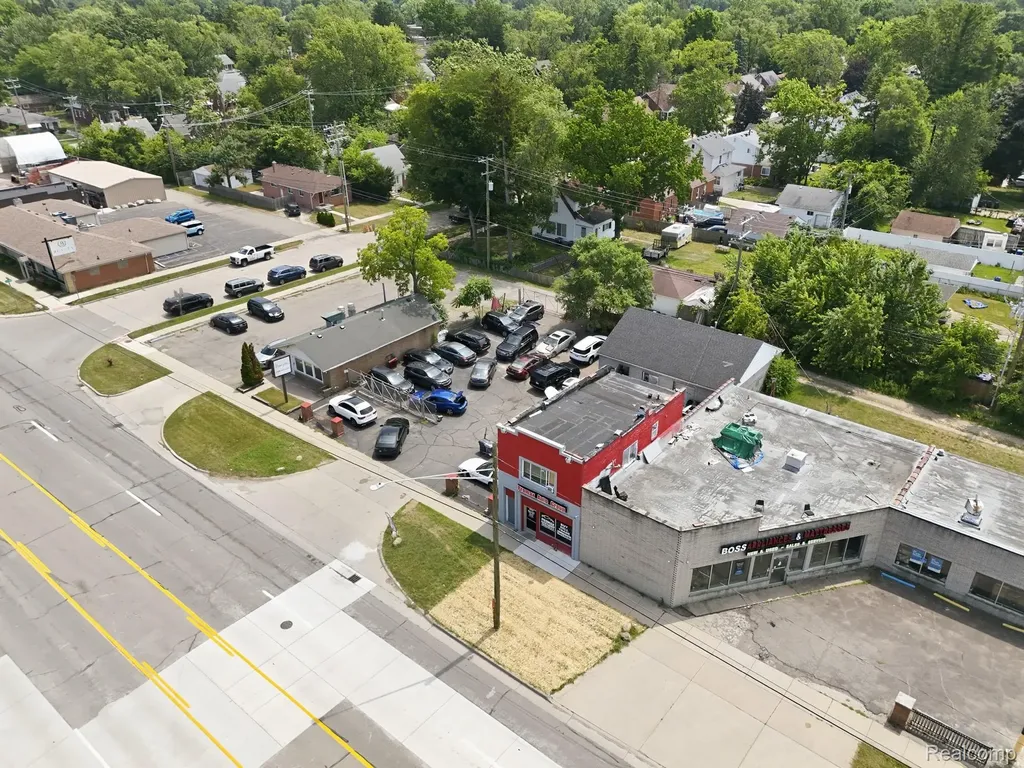 25535 Plymouth Road Redford Charter Township MI 48239