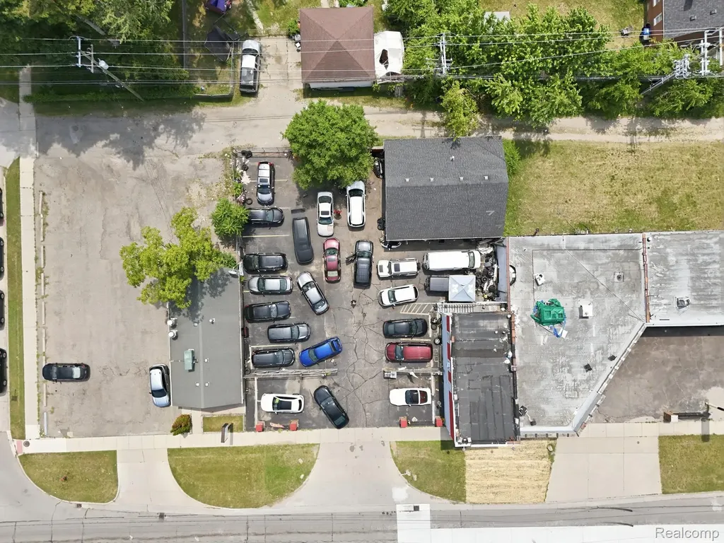 25535 Plymouth Road Redford Charter Township MI 48239