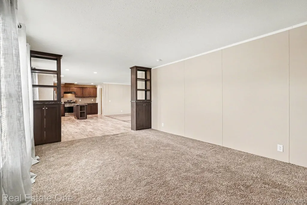 8516 Michael Drive Frenchtown Township MI 48166
