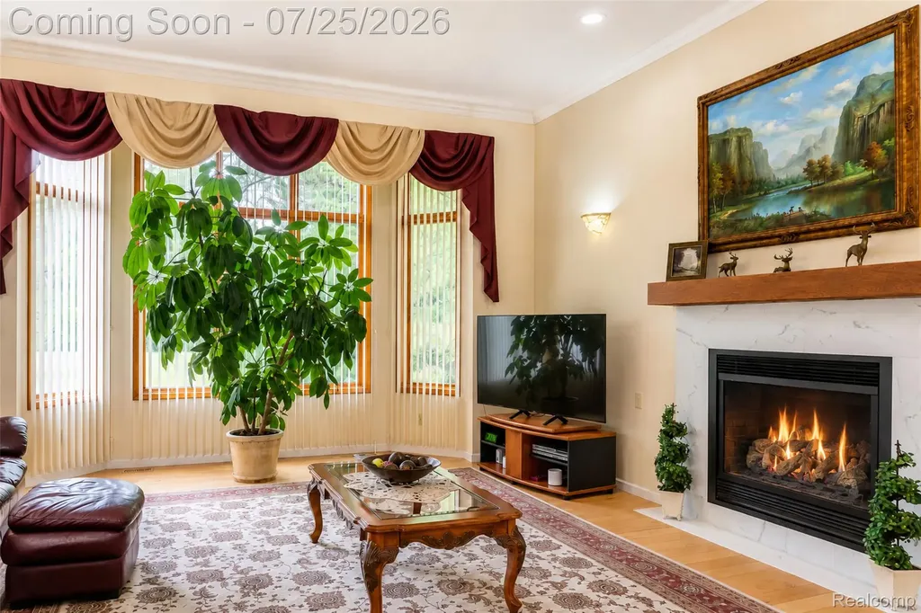 3757 Bendelow Road Rochester Hills City MI 48307
