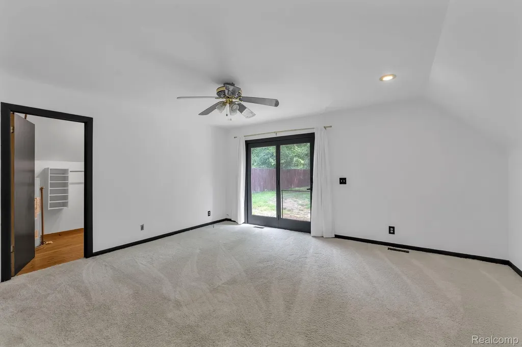15830 Harrison Street Livonia City MI 48154