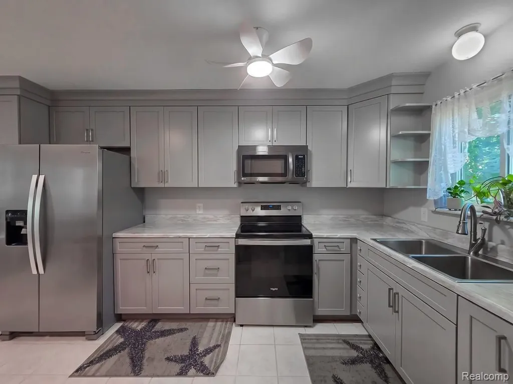 3032 6th Street Frenchtown Township MI 48162