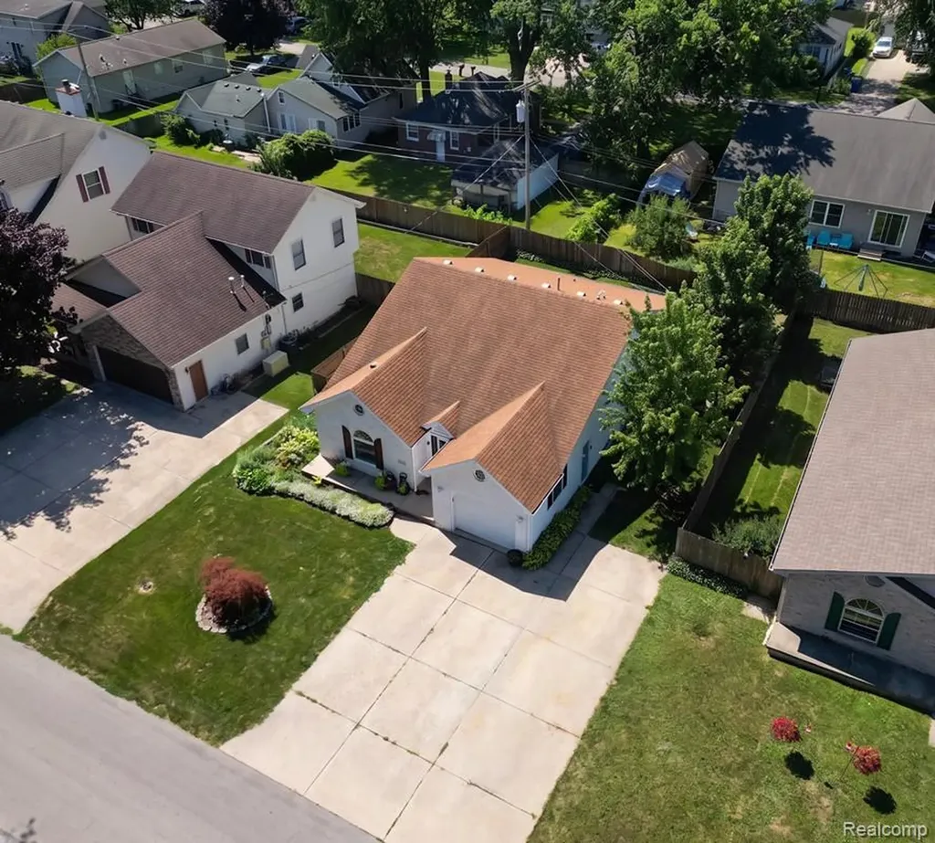 3032 6th Street Frenchtown Township MI 48162