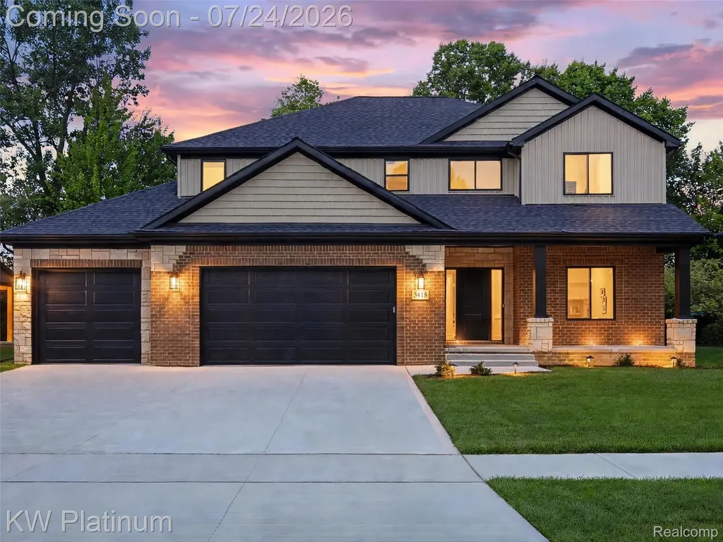 3416 Round Tree Drive China Township MI 48054