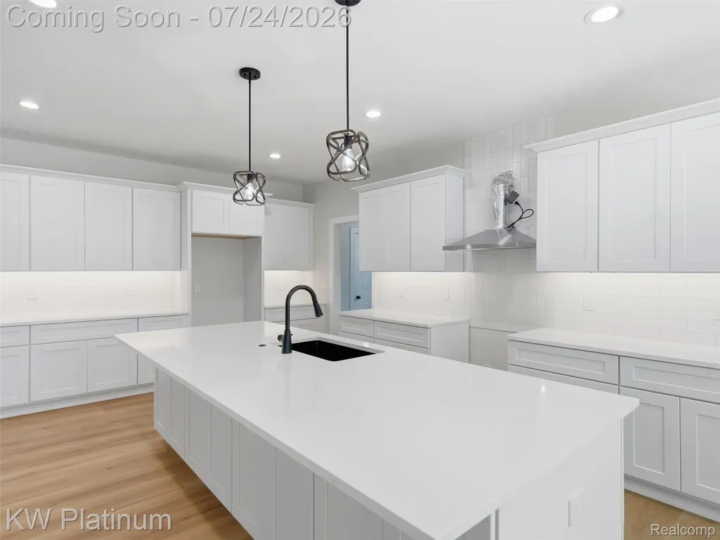 3416 Round Tree Drive China Township MI 48054