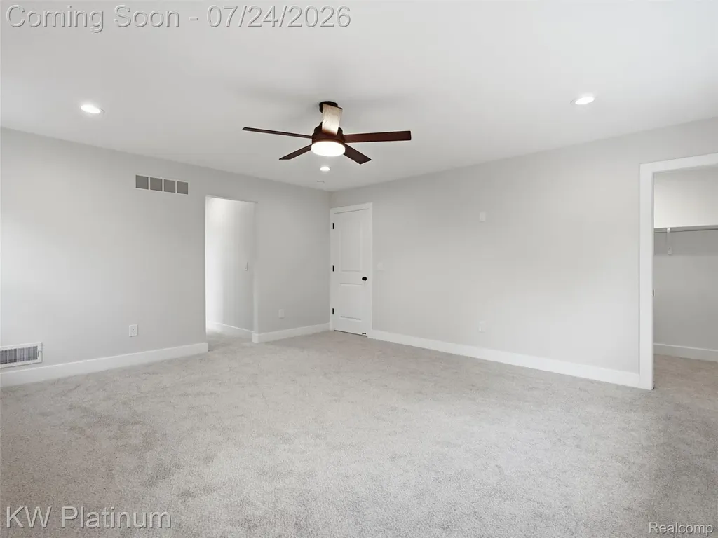 3416 Round Tree Drive China Township MI 48054