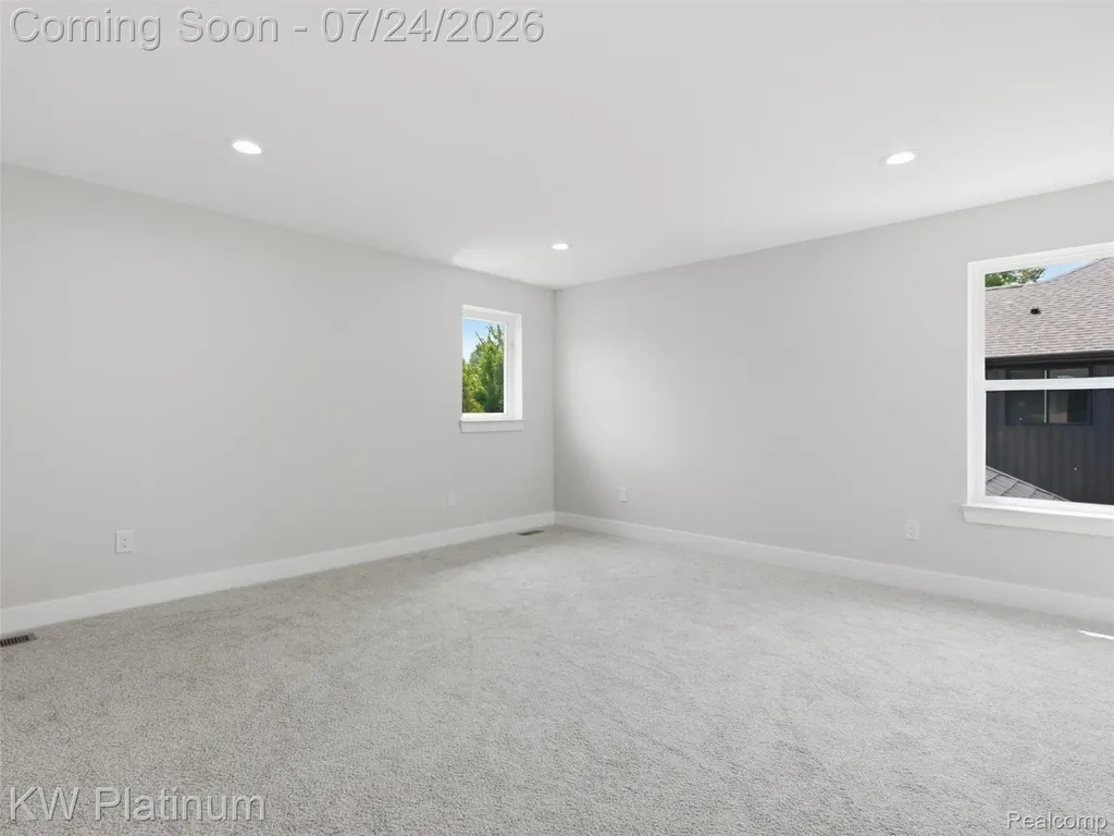 3416 Round Tree Drive China Township MI 48054