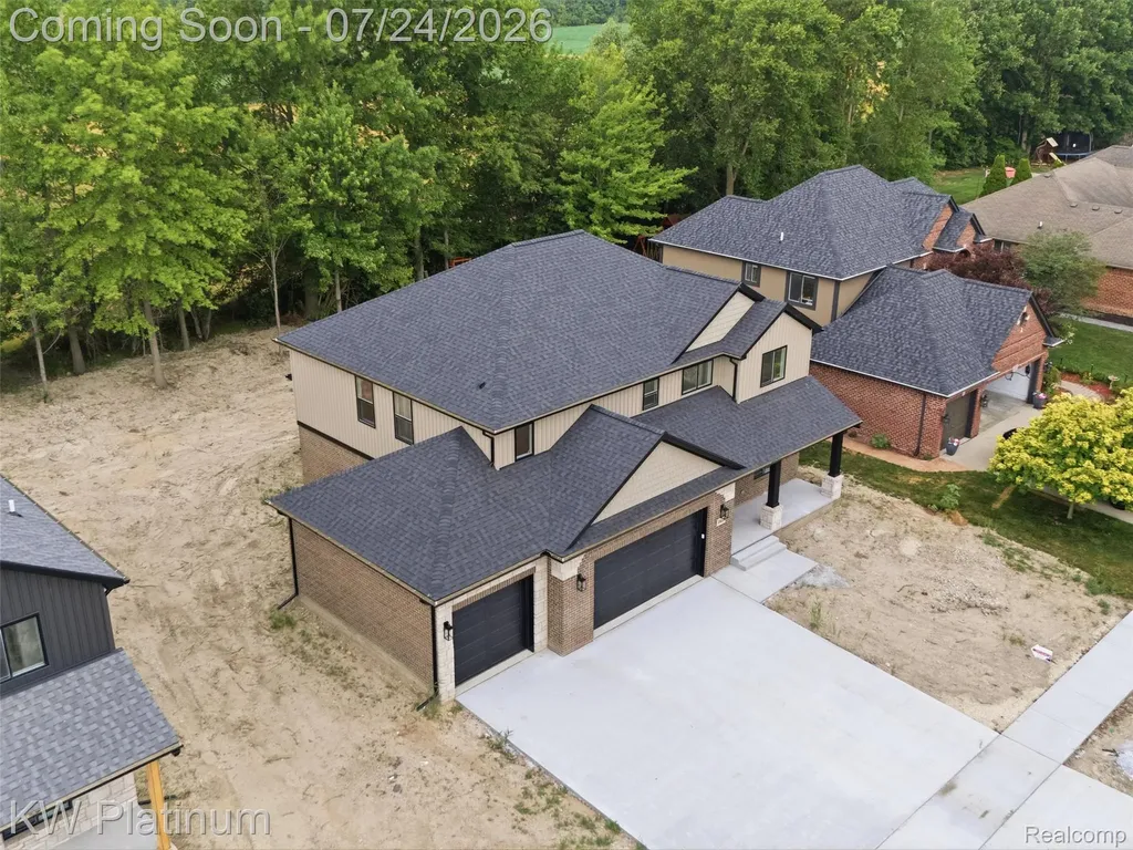 3416 Round Tree Drive China Township MI 48054