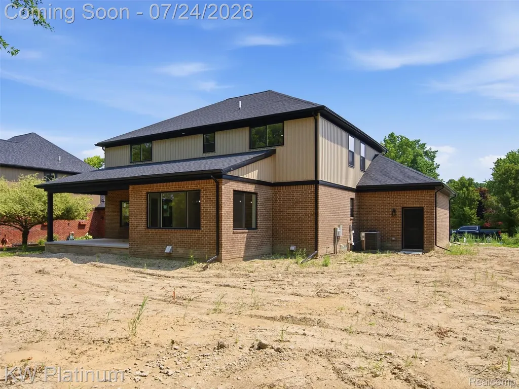 3416 Round Tree Drive China Township MI 48054
