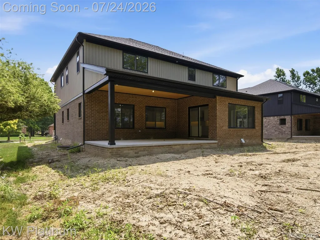 3416 Round Tree Drive China Township MI 48054