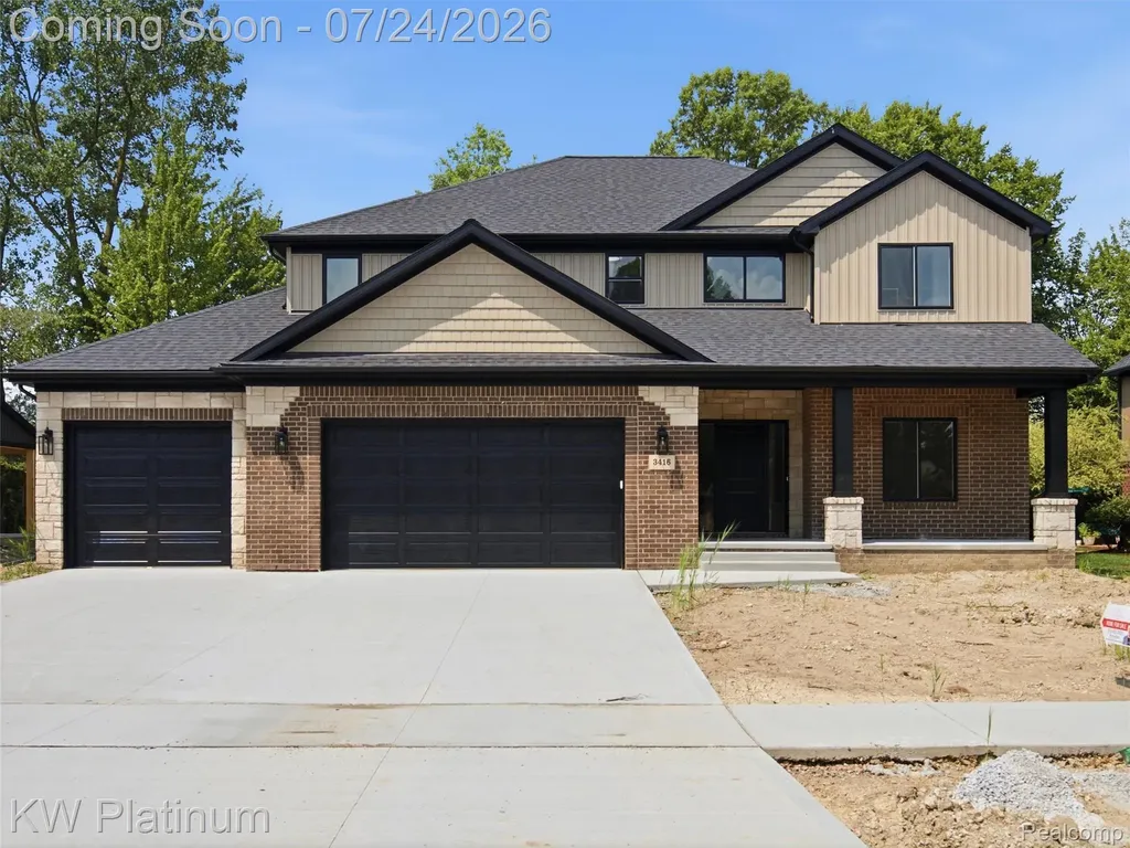 3416 Round Tree Drive China Township MI 48054