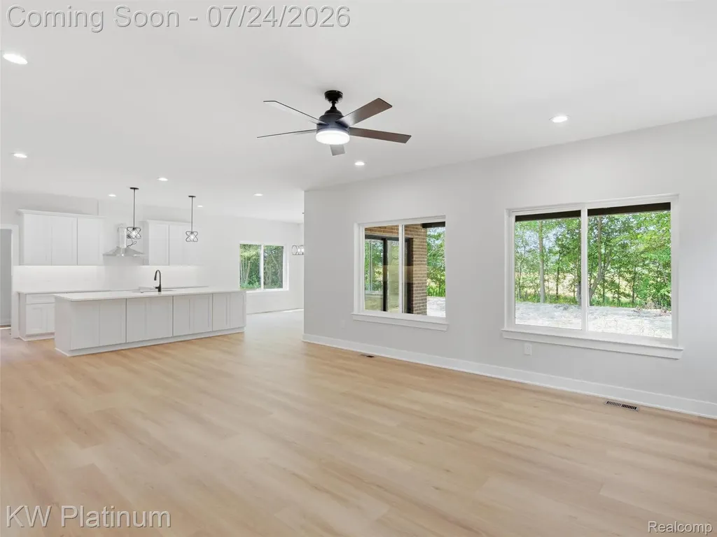 3416 Round Tree Drive China Township MI 48054