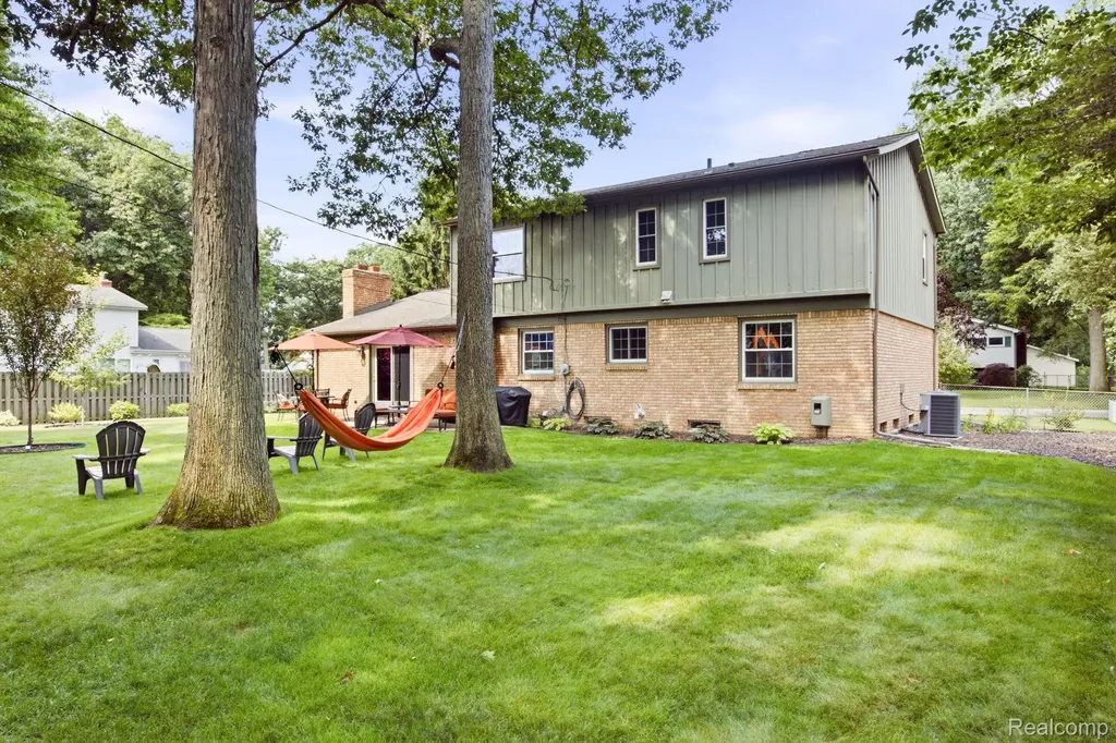 3034 Monticello Drive Port Huron City MI 48060