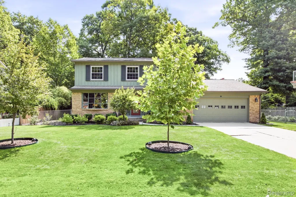 3034 Monticello Drive Port Huron City MI 48060