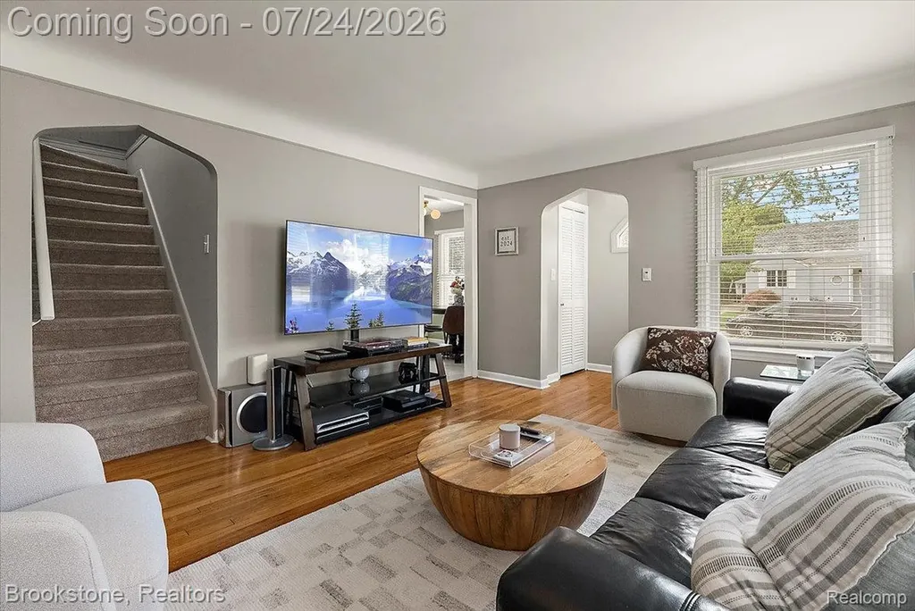 507 Roth Boulevard Clawson City MI 48017