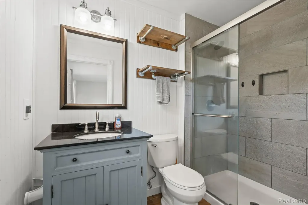2281 Swan Road Ingham Township MI 48819
