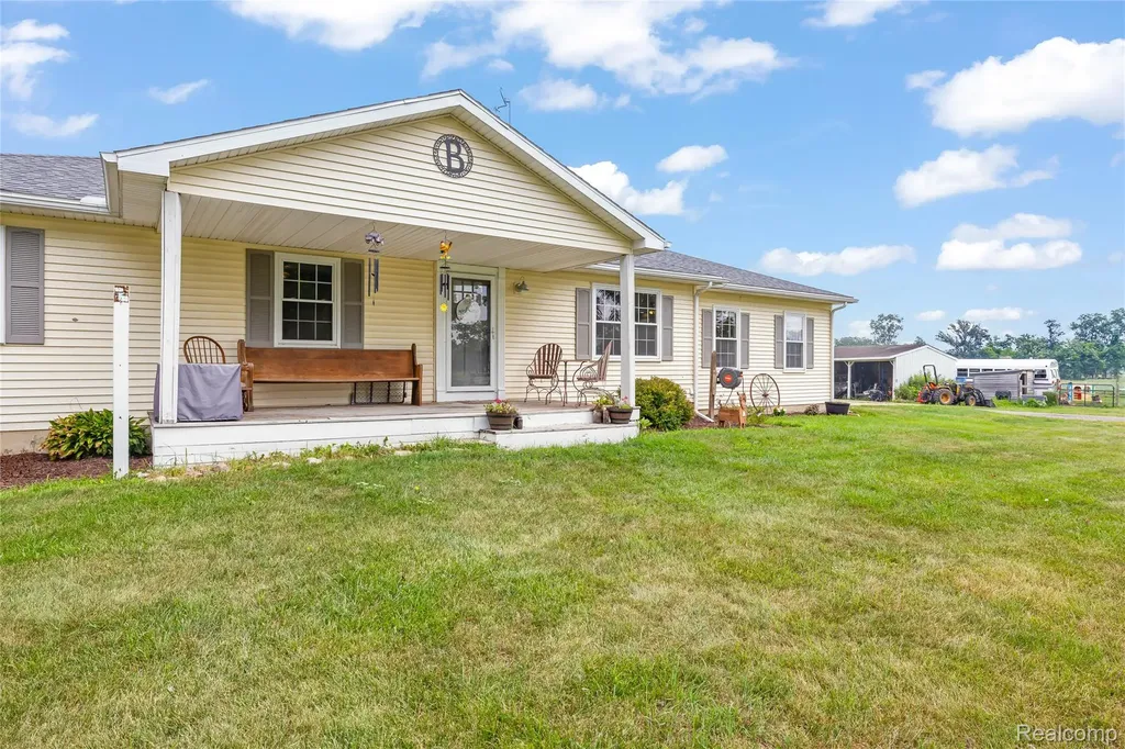 2281 Swan Road Ingham Township MI 48819
