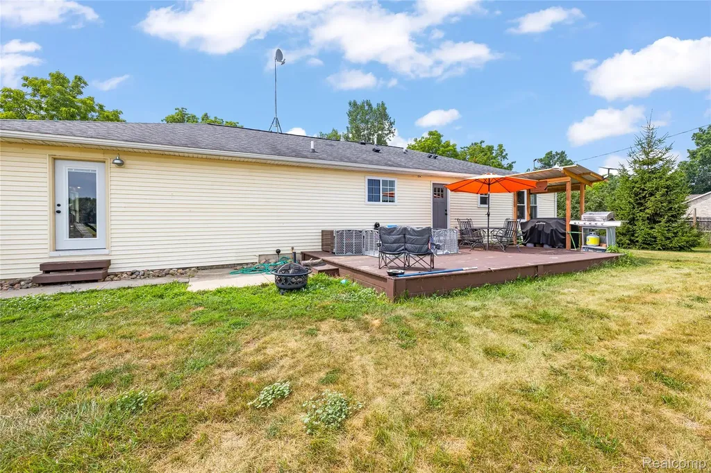2281 Swan Road Ingham Township MI 48819