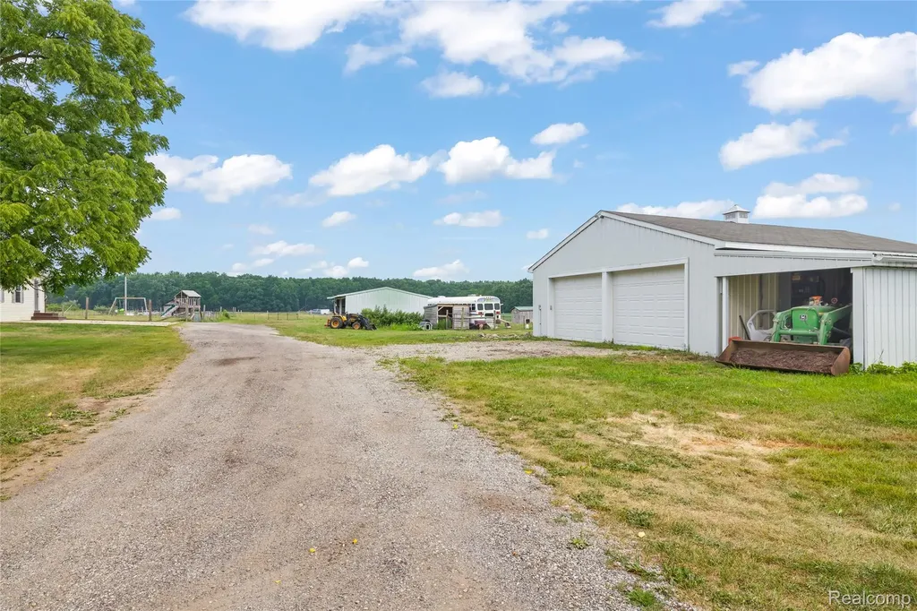 2281 Swan Road Ingham Township MI 48819