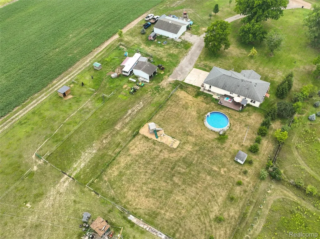 2281 Swan Road Ingham Township MI 48819