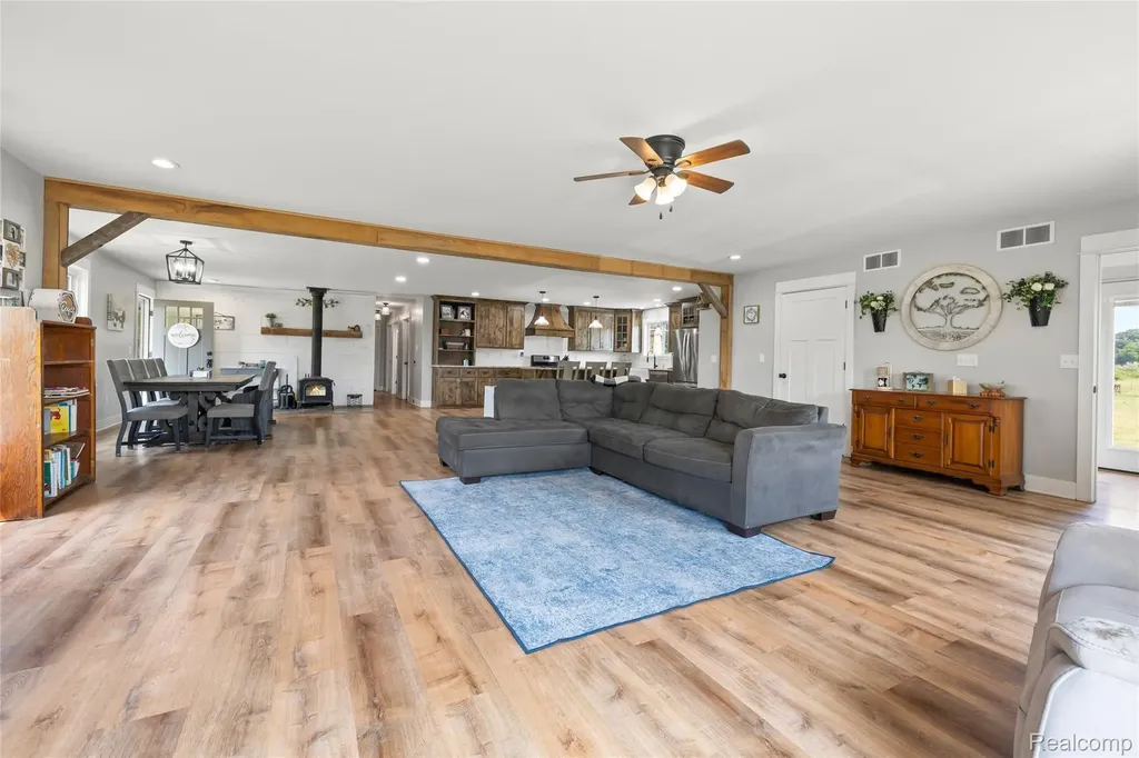 2281 Swan Road Ingham Township MI 48819