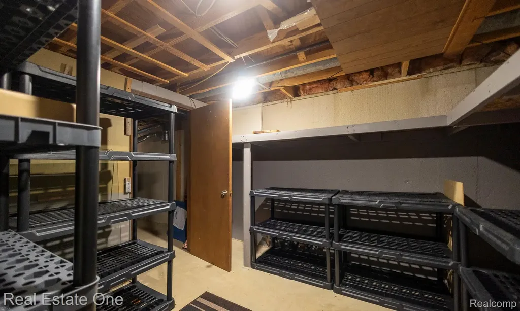 41912 Hensall Street Clinton Charter Township MI 48038