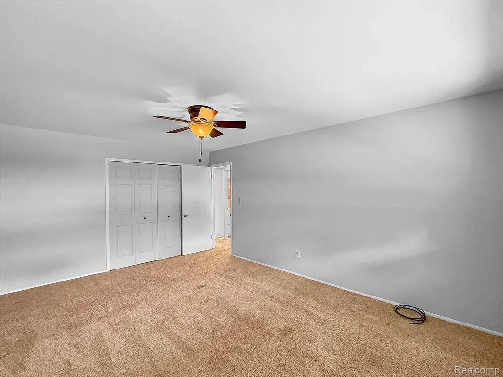 19829 Arthur Avenue Harper Woods City MI 48225