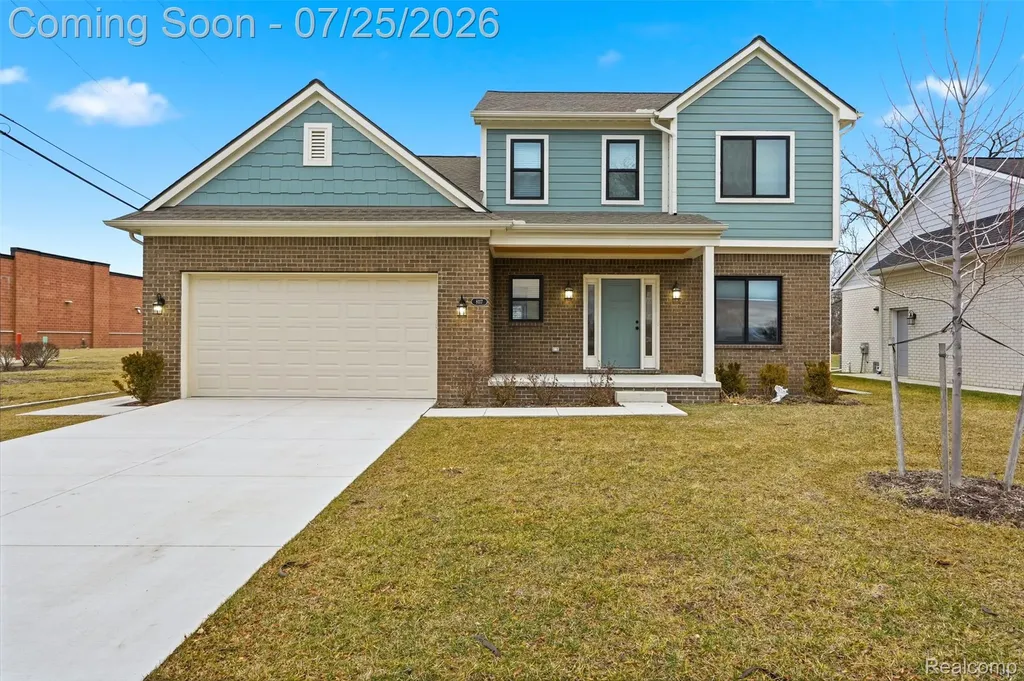 8117 Vermont Avenue Warren City MI 48093