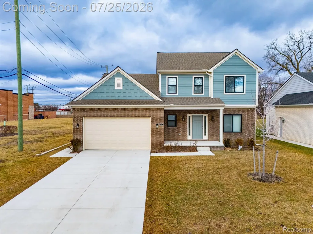 8117 Vermont Avenue Warren City MI 48093