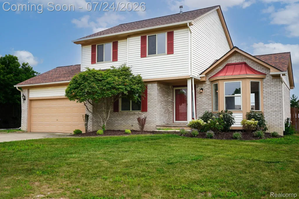 27271 Sparrow Court Chesterfield Township MI 48051
