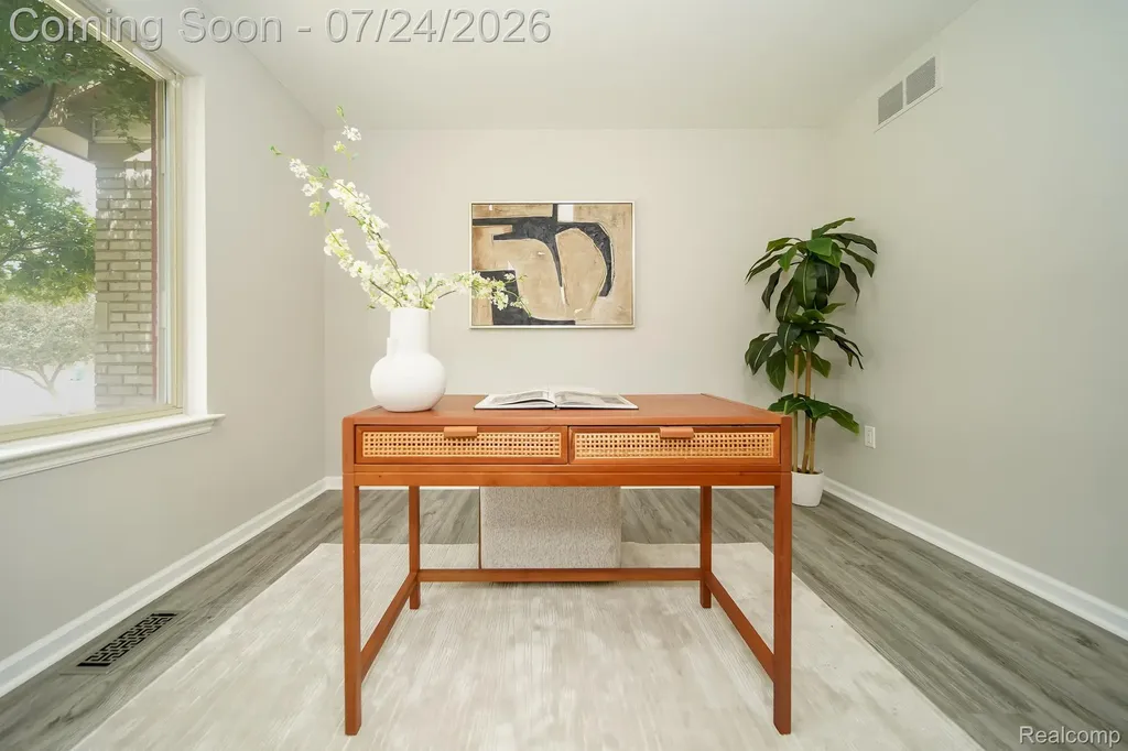 27271 Sparrow Court Chesterfield Township MI 48051
