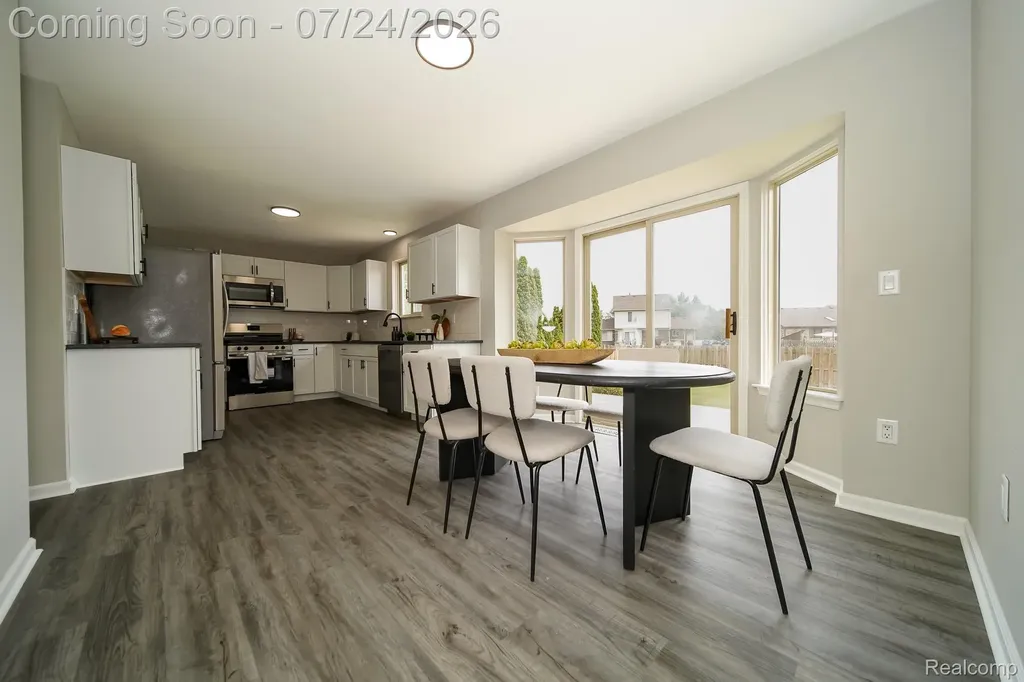 27271 Sparrow Court Chesterfield Township MI 48051