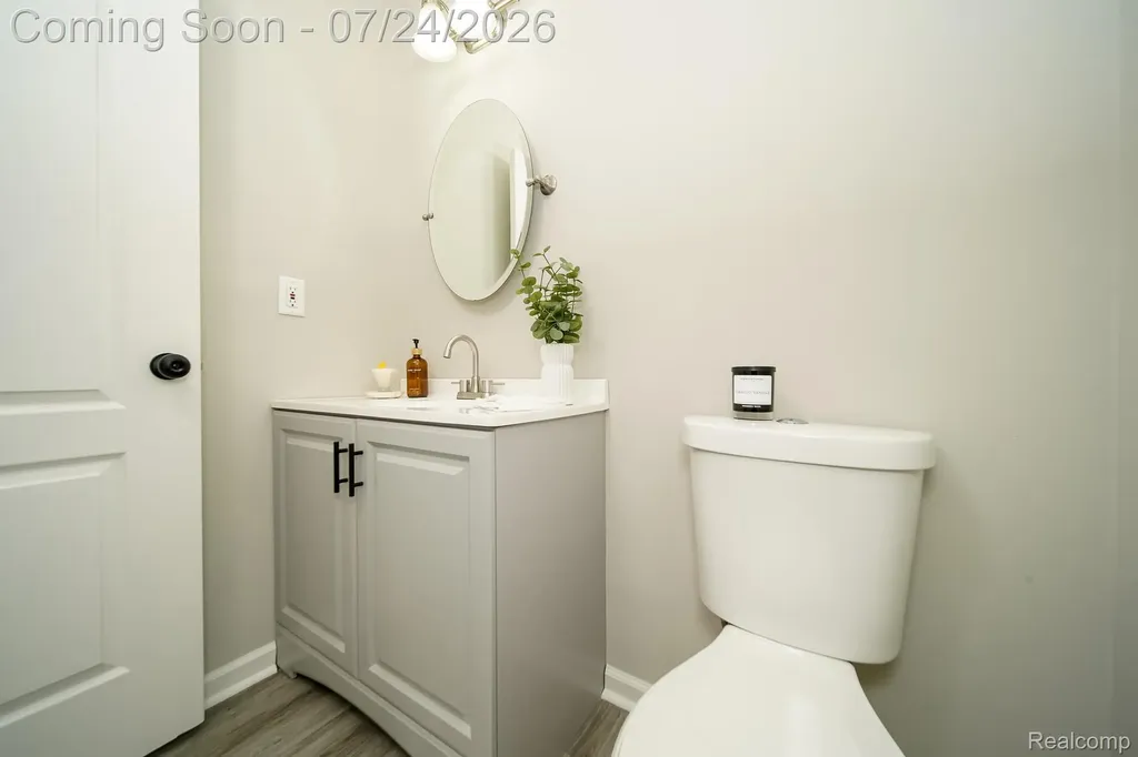 27271 Sparrow Court Chesterfield Township MI 48051
