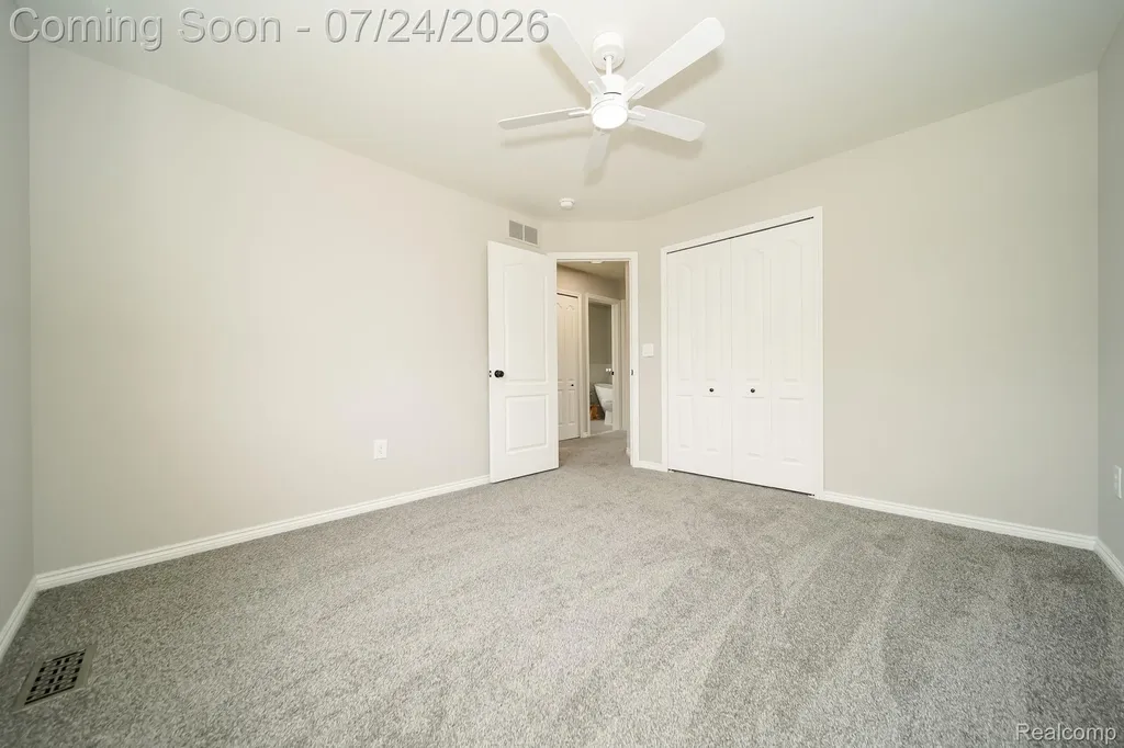 27271 Sparrow Court Chesterfield Township MI 48051