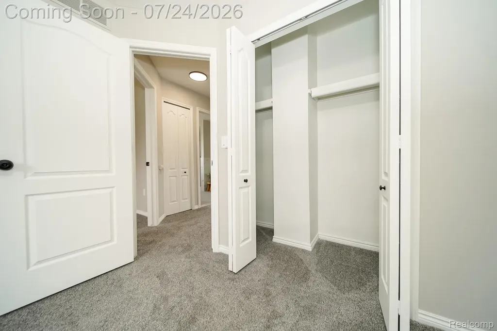 27271 Sparrow Court Chesterfield Township MI 48051